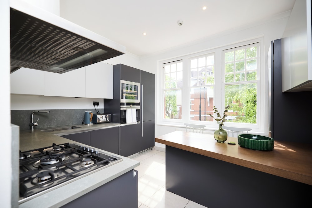 The Hampstead Hideaway