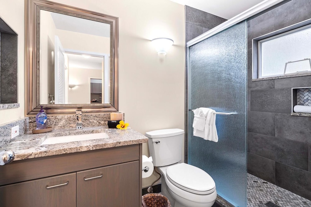 Concierge Included - Ground Floor - No Stairs & Lanai - Vrkcv