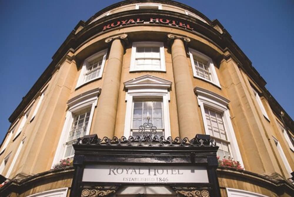Royal Hotel 67