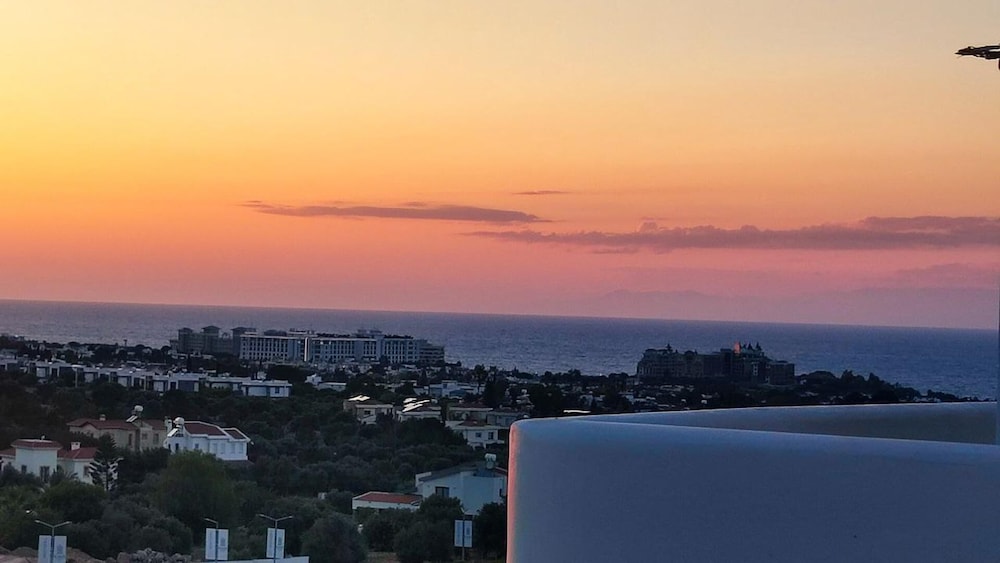 New Lovely3-bed Villa With Incredible Views