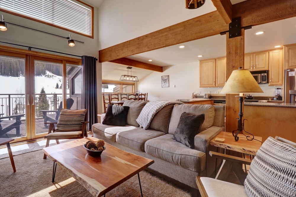 SkyRun Vacation Condos Copper Mountain Resort