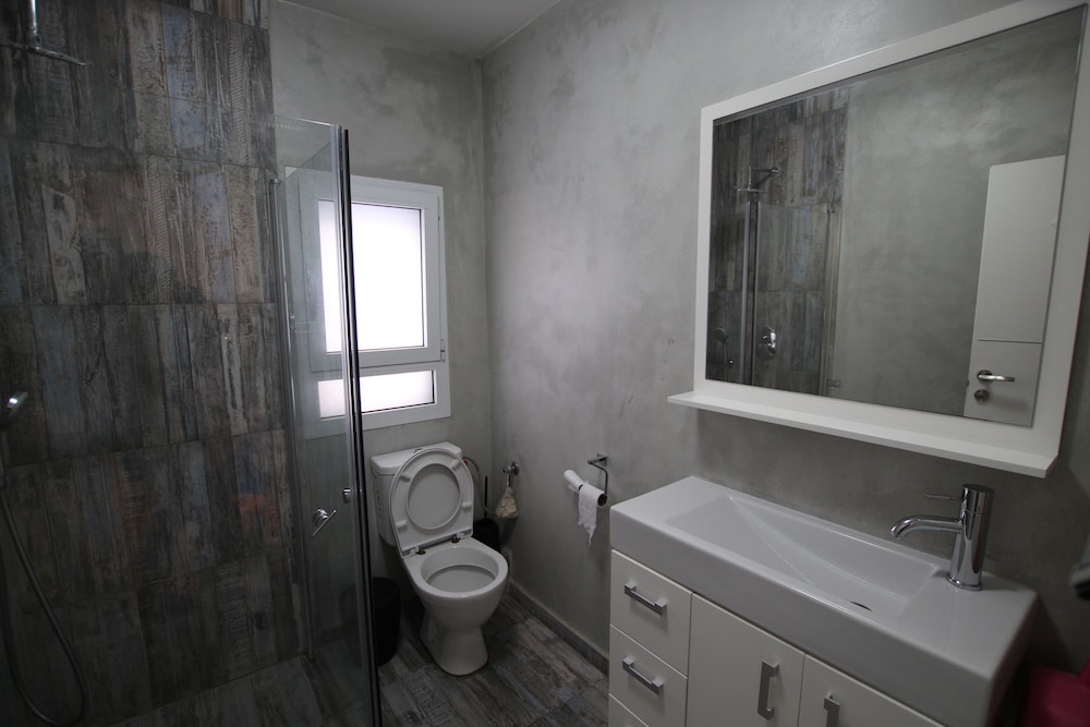 The Seasons Beach Design Studio Sea View