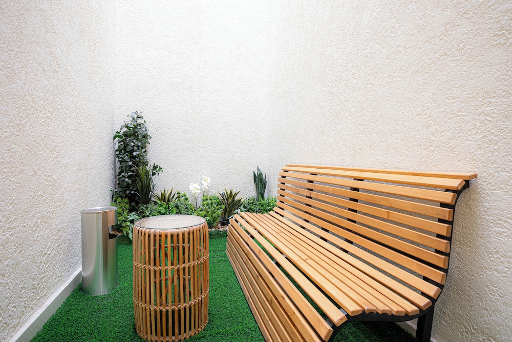 Liora Boutique Hotel