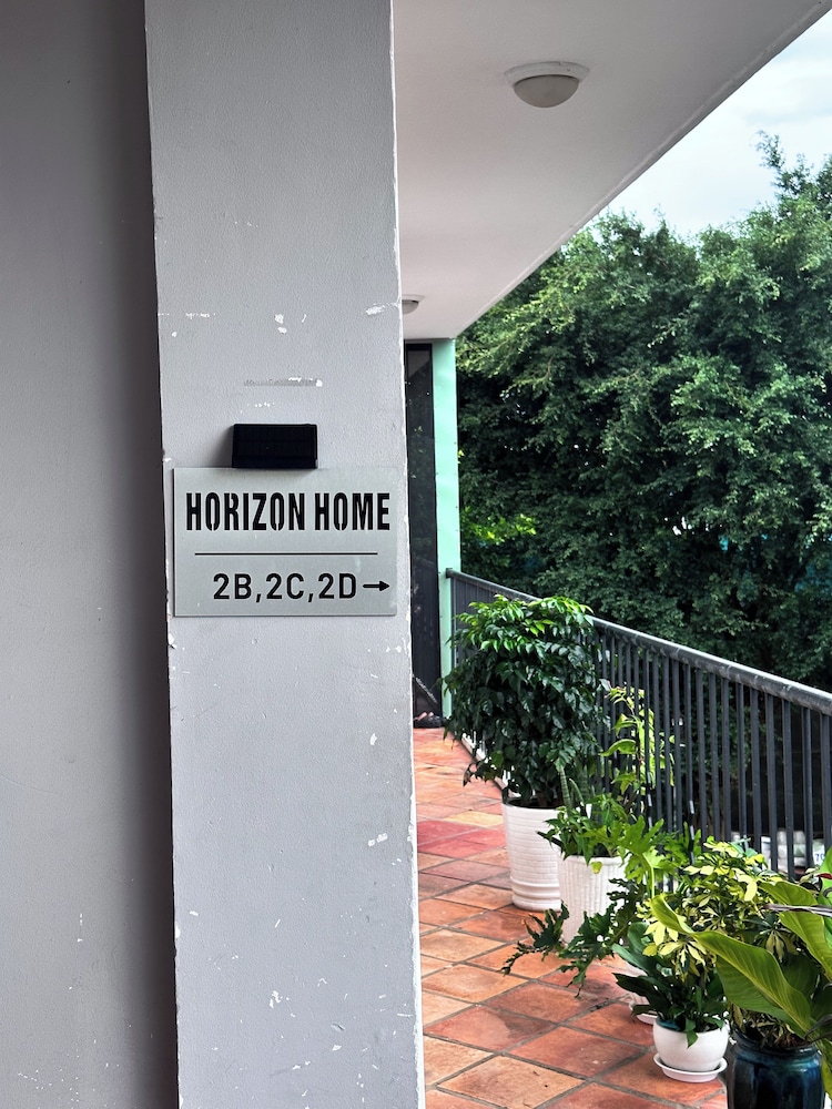 Horizon Home - Netflix n Chill