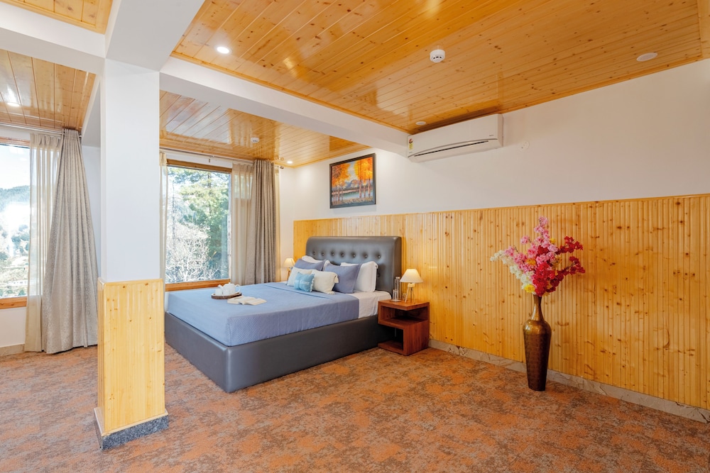 Lafu House Hearth Cabana  Hill views