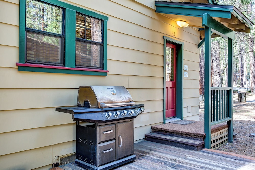 Wawona Retreat