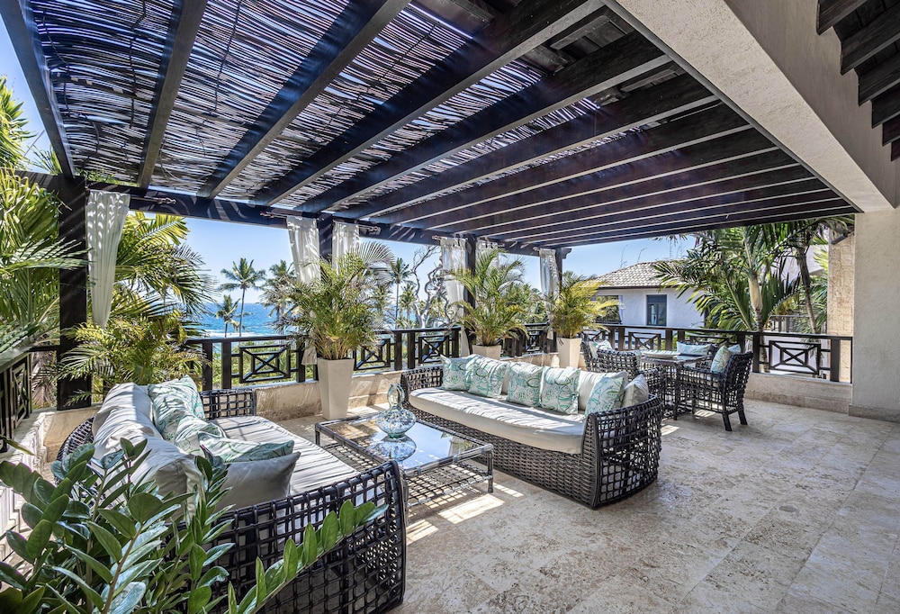 Villa Tres Amarras The Pinnacle of Exclusivity