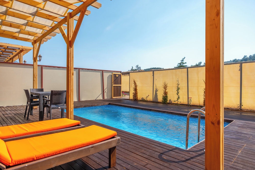 Verona Otel & Villa