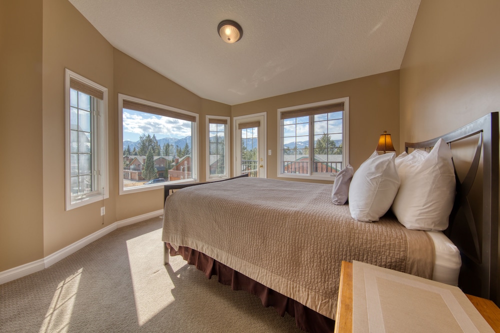 Fairmont Creek Property Rentals Marble Canyon