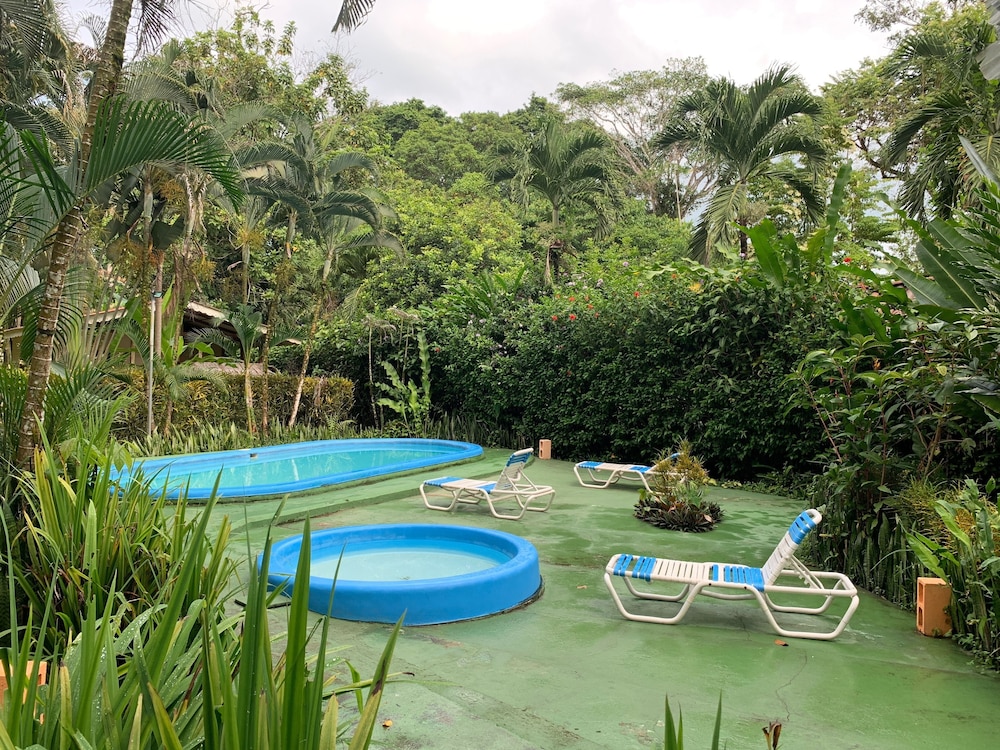 Luna Caribeña Village