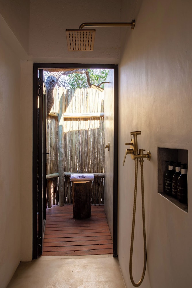 ETNIKA MANOR HOUSE - Adults Only