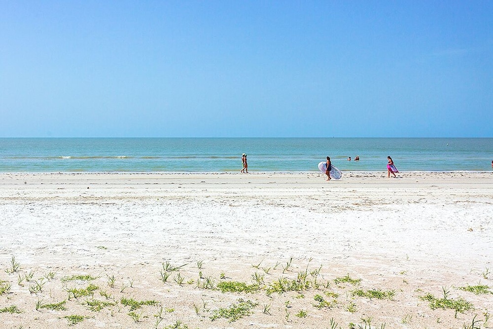 Admirals Bay Fort Myers