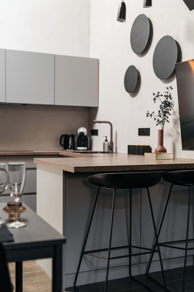 Main Square Apartments - LoftAffair view 4