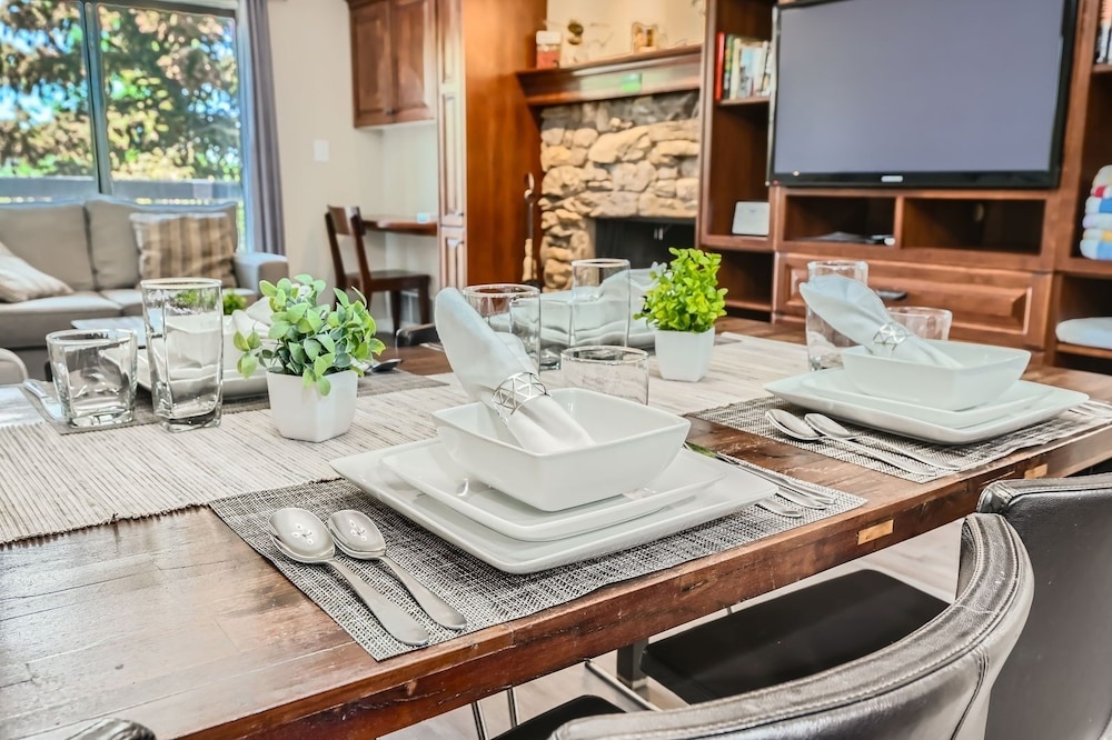 Shadow Ridge Mountain Secret 409 2 Bedroom Condo