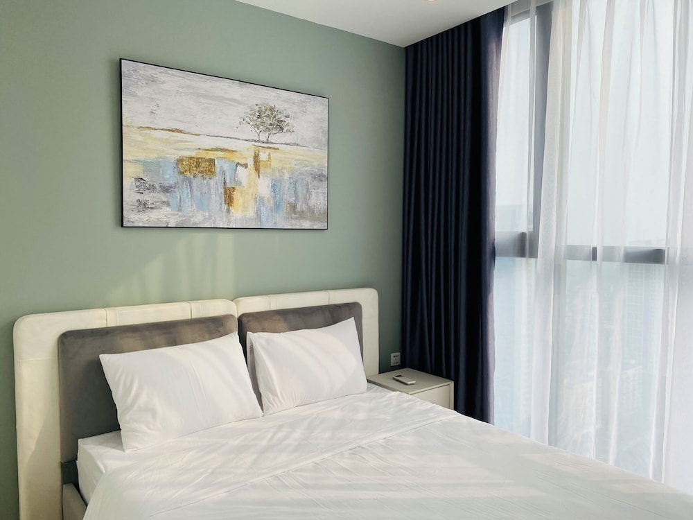 Vinhome SkyLake - Service Apartment