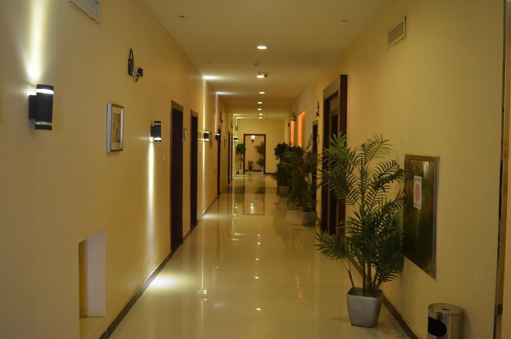 Marahel Al Sulay Apartment