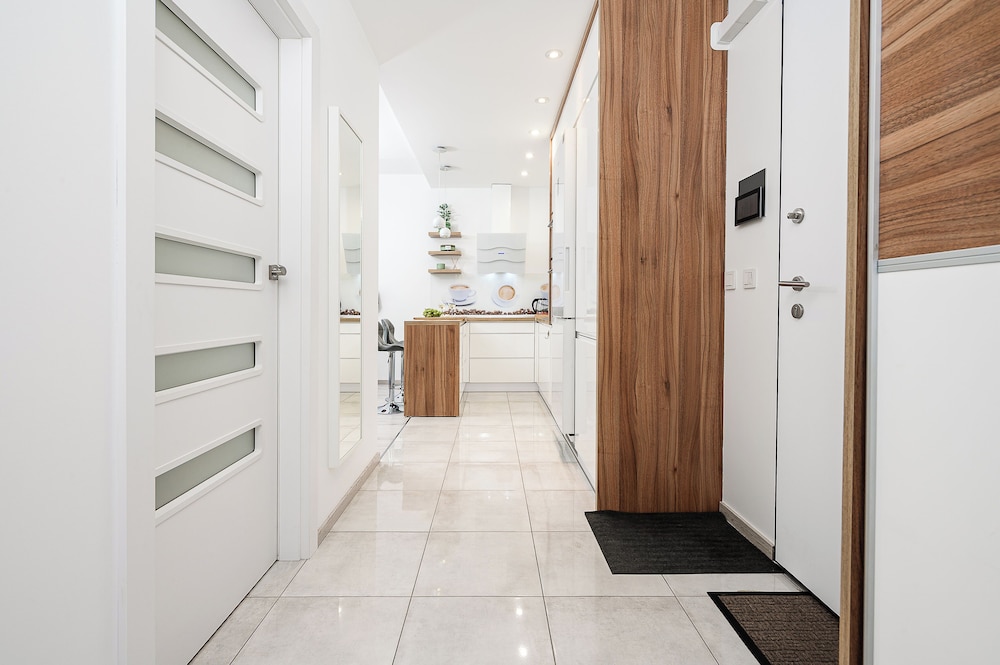 Lumina spacious apartments in Warsaw