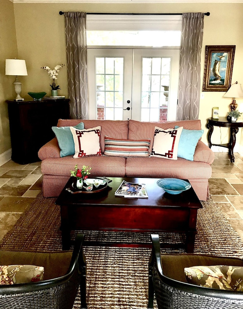 Concord Inn