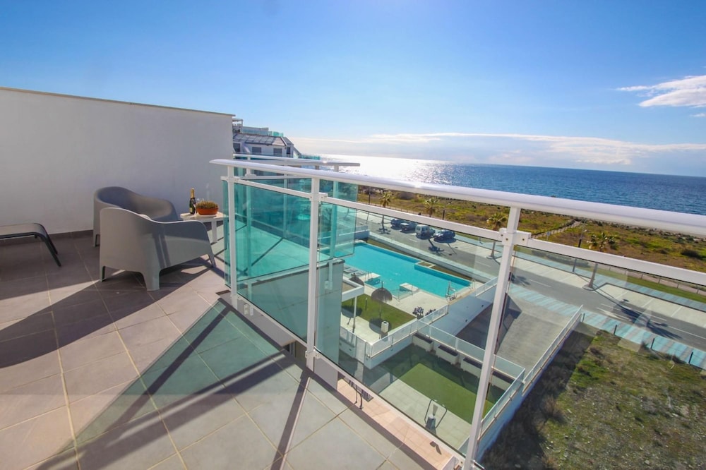 Atico Dunas Beach by At Home Costa del Sol