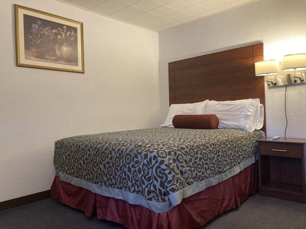 Hot Springs Hills Inn