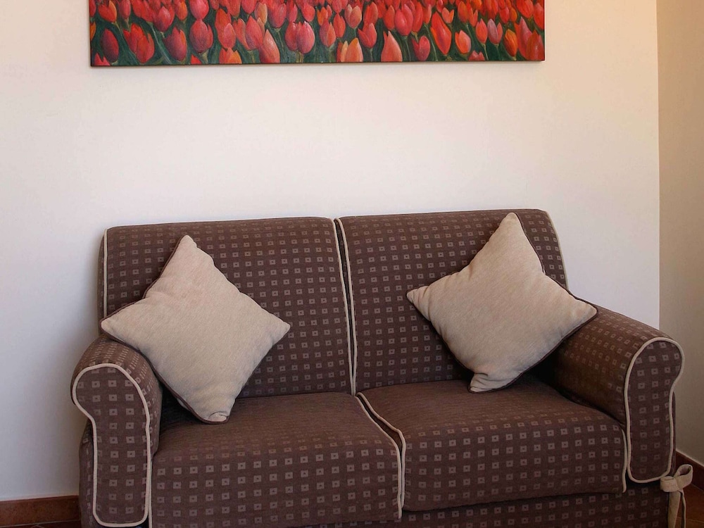 Flat in Piticchio With Scenic Views & Pool view 4