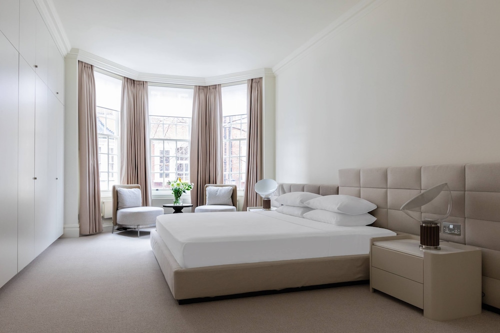 Sloane Court East VI by Onefinestay