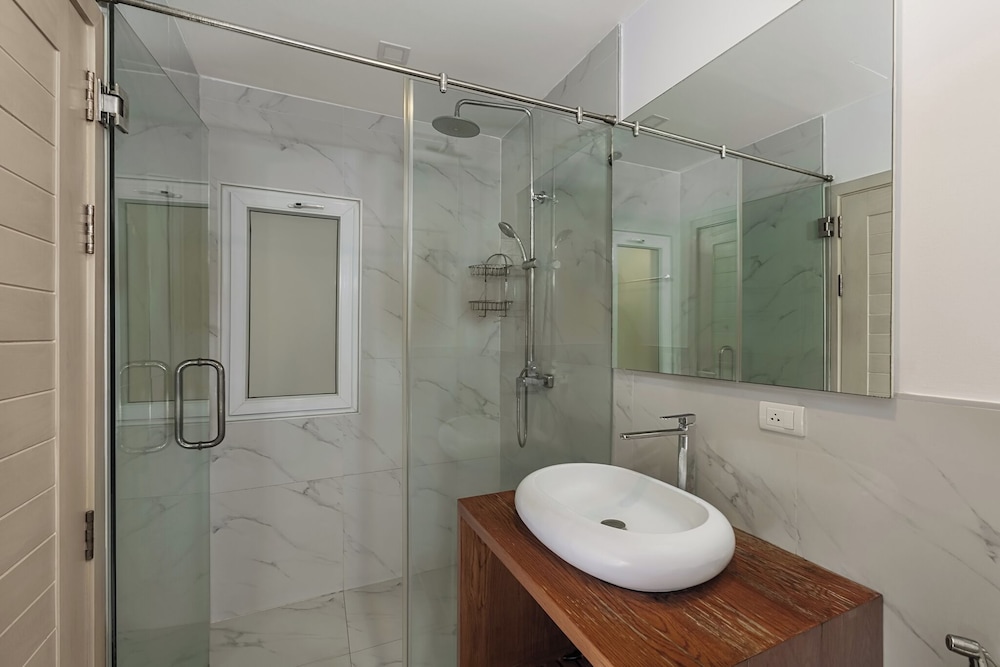 Karon Butterfly Condominium Phuket