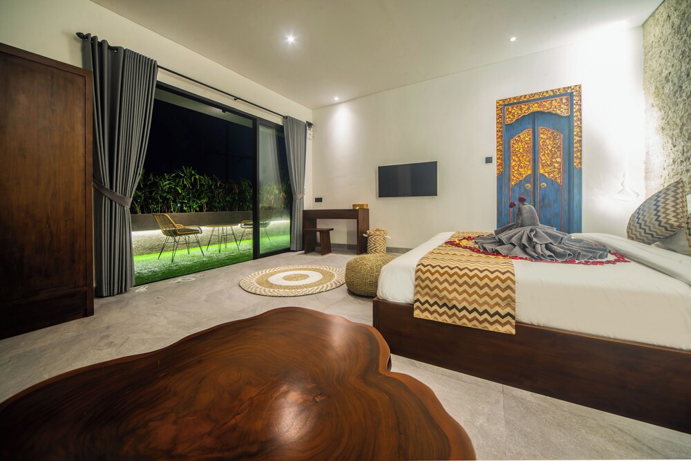 3Bedroom-703-Private Pool Villa Sanur