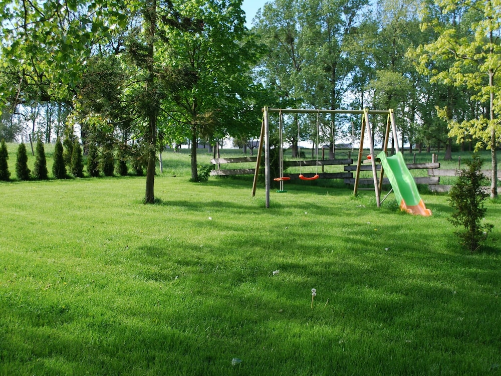 Photo 35