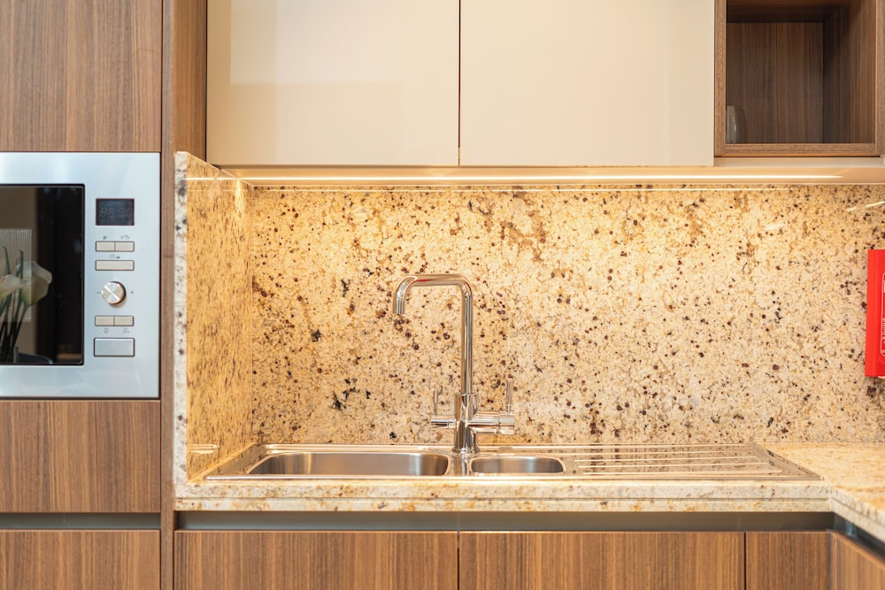 PVH - 1BR - Imperial Avenue