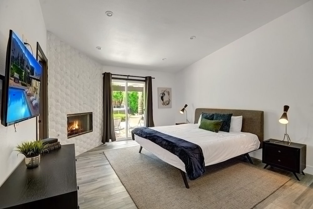 Catalina by Avantstay Fully Remodeled Palm Springs Haven Pool Permit 3432
