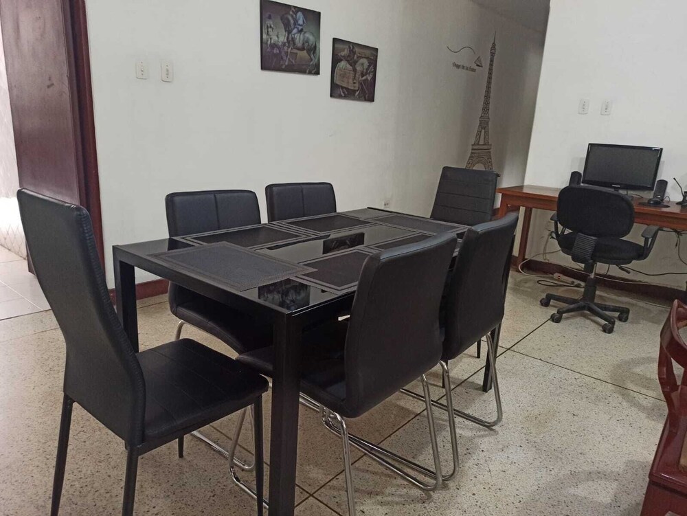 201 Apartamento Completo Rers en Versalles 3 Habitaciones - Cali Tower Suites & Lofts