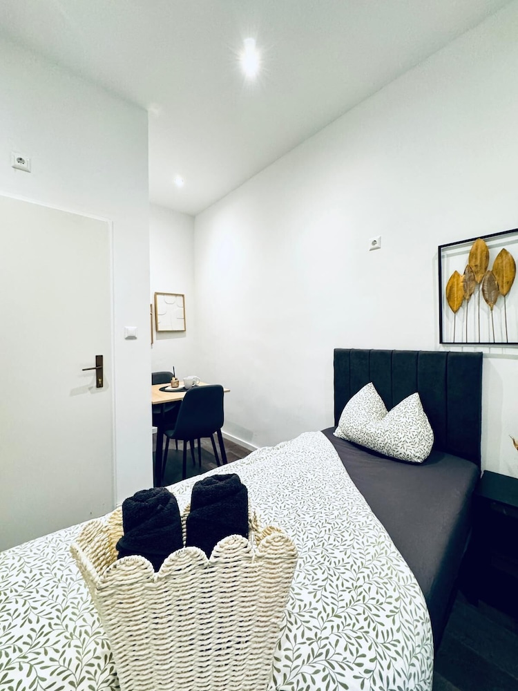 Modern Studio Near LK Klosterneuburg