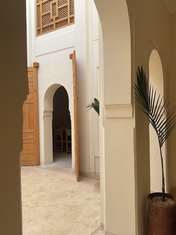 Riad Al Muhandiz
