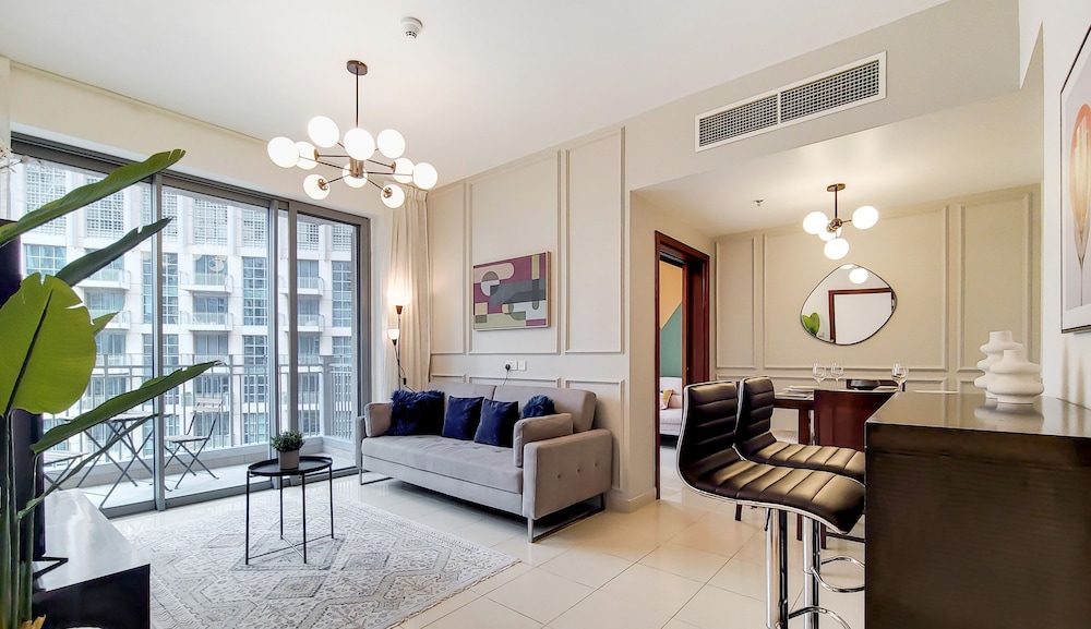 Manzil -Cozy 1BR Apt w/ Downtown Skyline Burj View