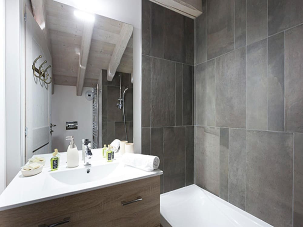 Apartment in La Rosiere With Ski Access