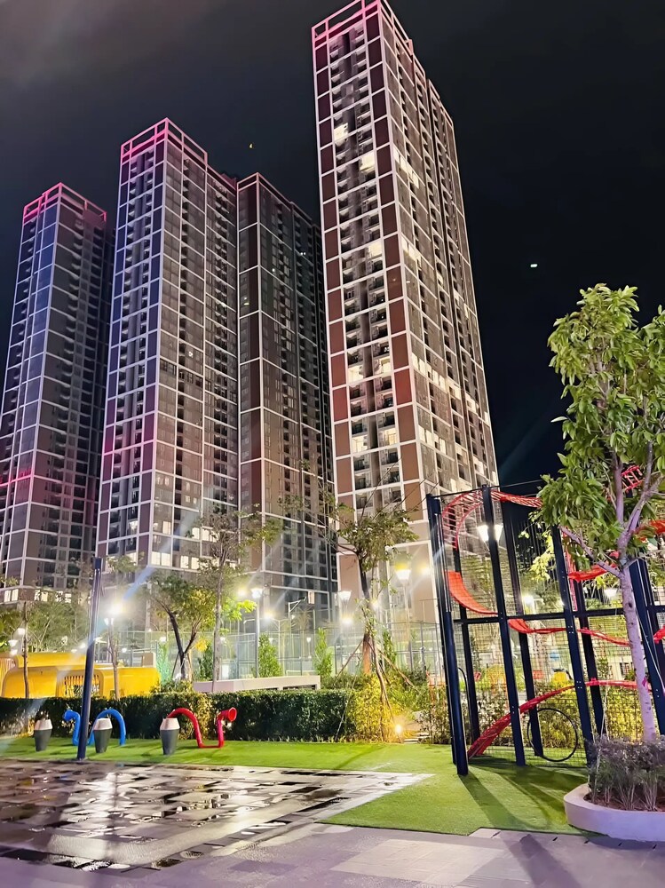 HN ETH Smart City Resident - Tay Mo
