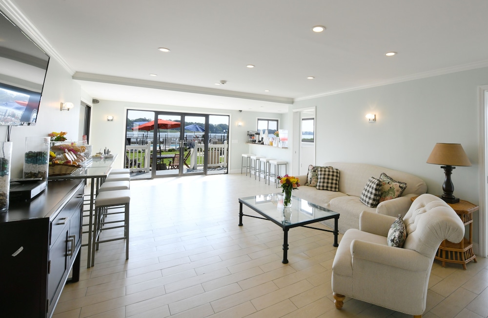 Bayview Resort