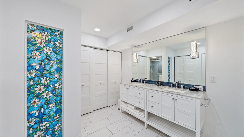 Siesta Beach Retreat 2 Bedroom Townhouse