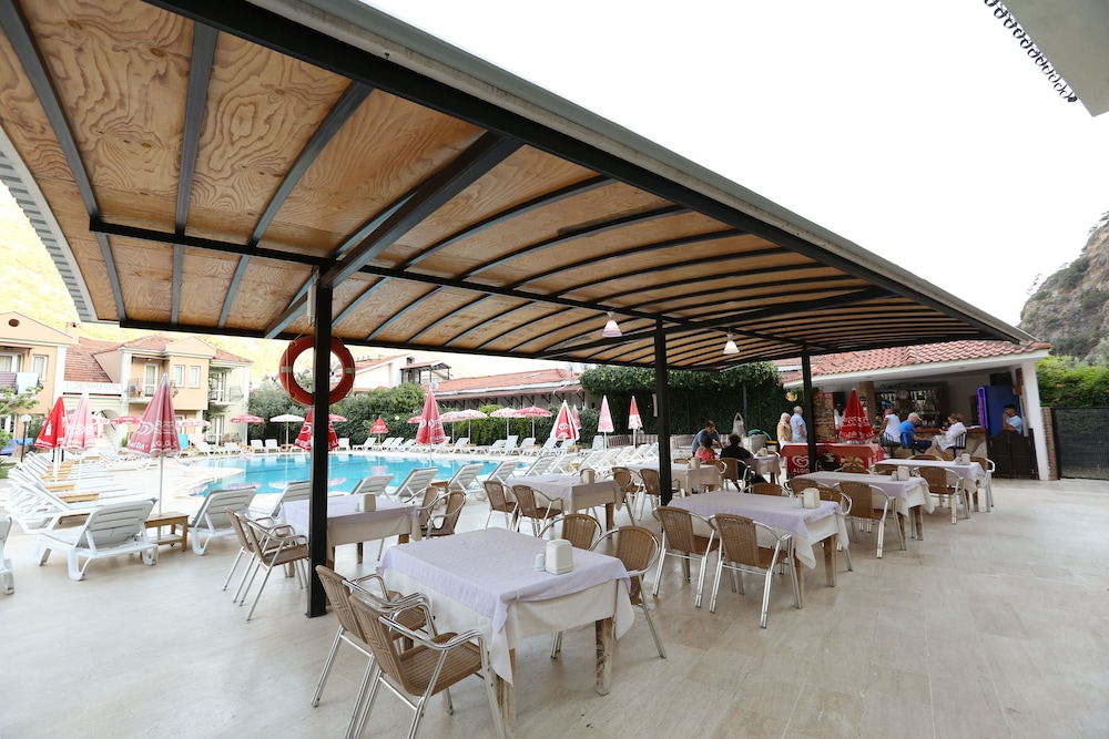 The Tower Hotel - Image 24