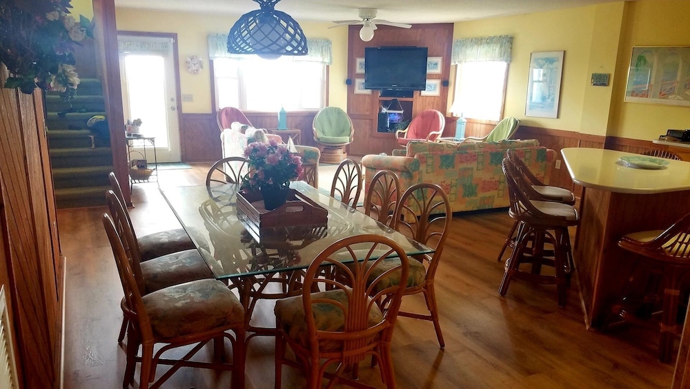 Aquamarine - Duplex - 4 Br Home