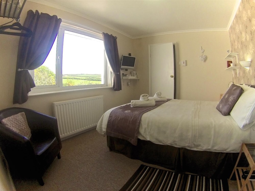Sunnymeade Country Hotel