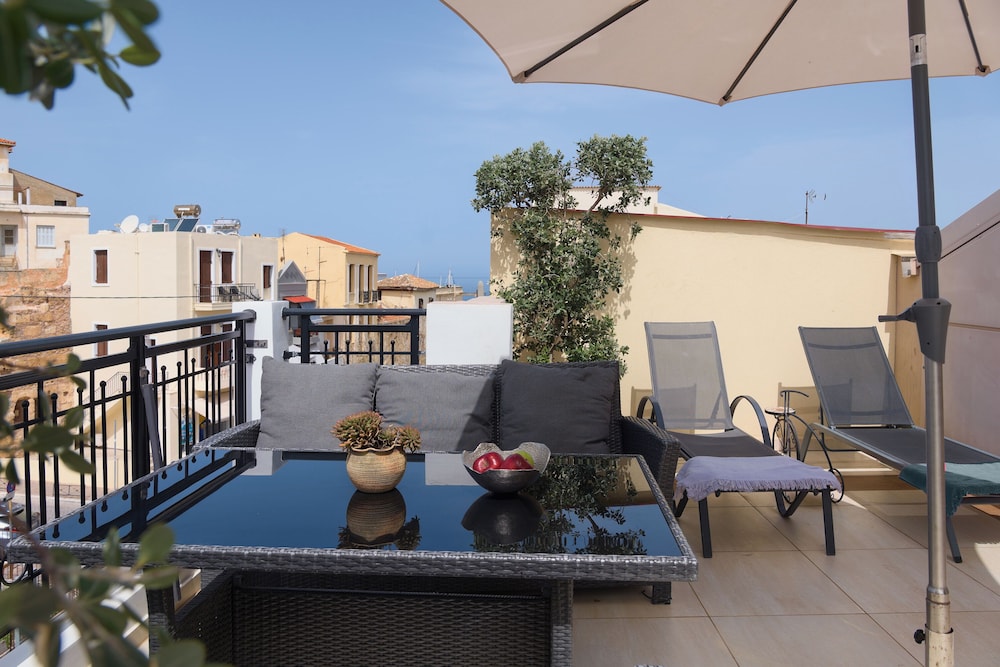Nival Luxury Suites