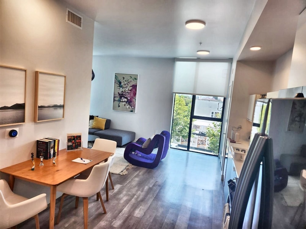 Melrose Rooftop Boutique Residences