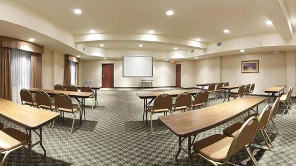 meeting & event spaces