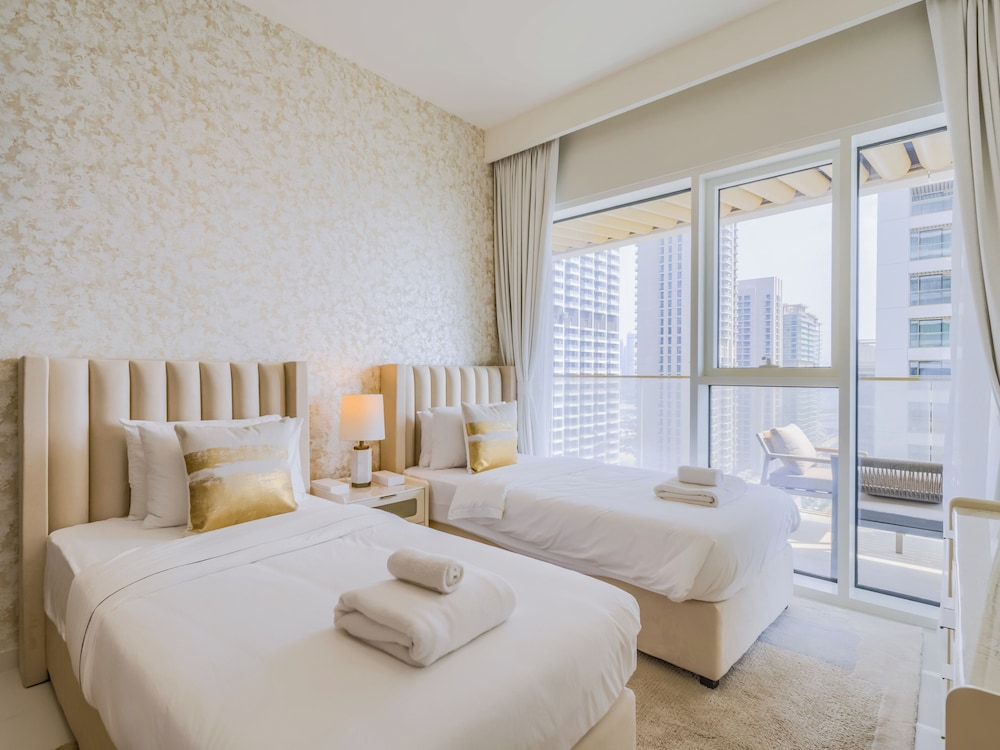 Grand Bleu Residences - Dubai Harbour