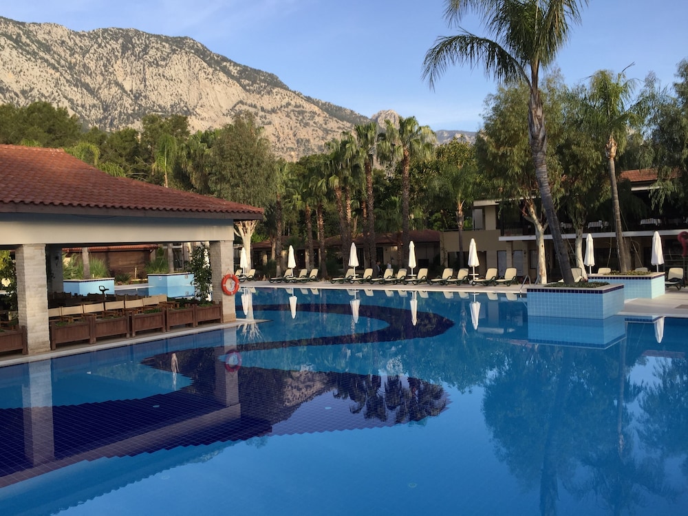 Champion Holiday Village - All Inclusive