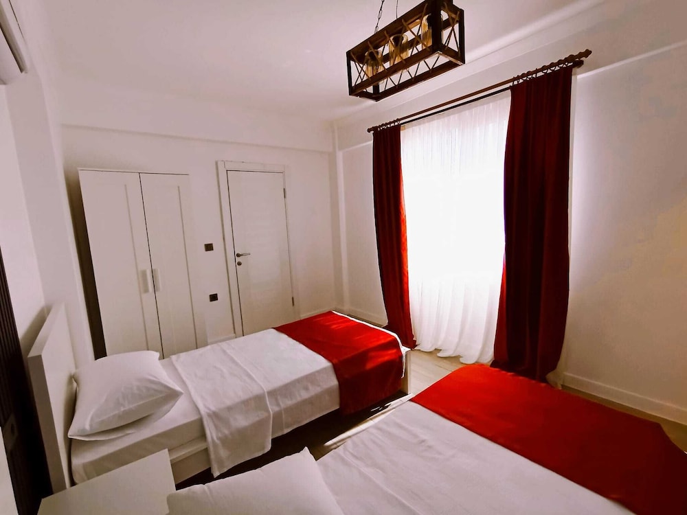 Diamond City Villas - Villa Yakuti