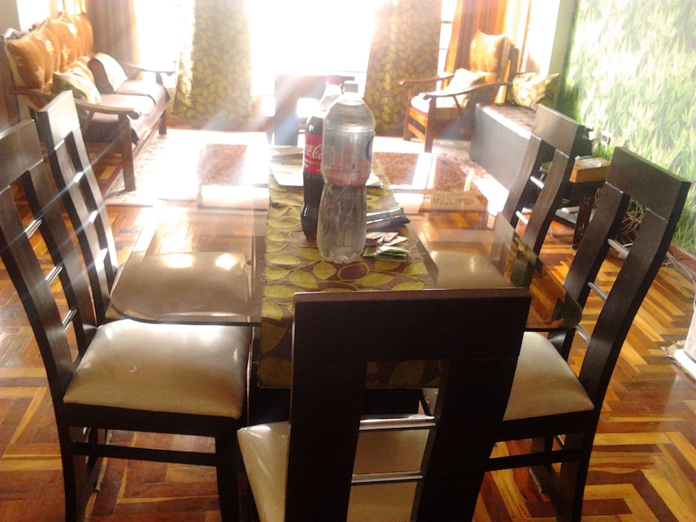 Los Alamos Apartment en Cusco — dining