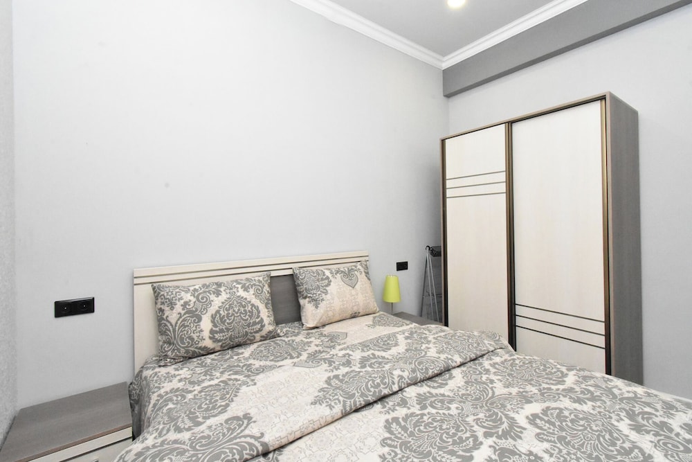 Apartment in Teryan street